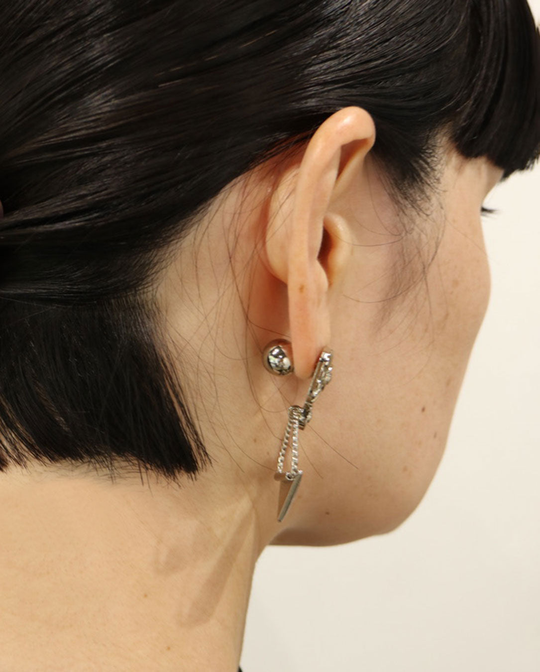Triangle Pierced Earrings silver