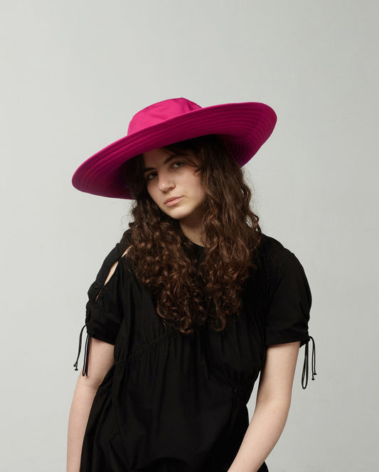 t'1630 Wide Brim  Hat rose