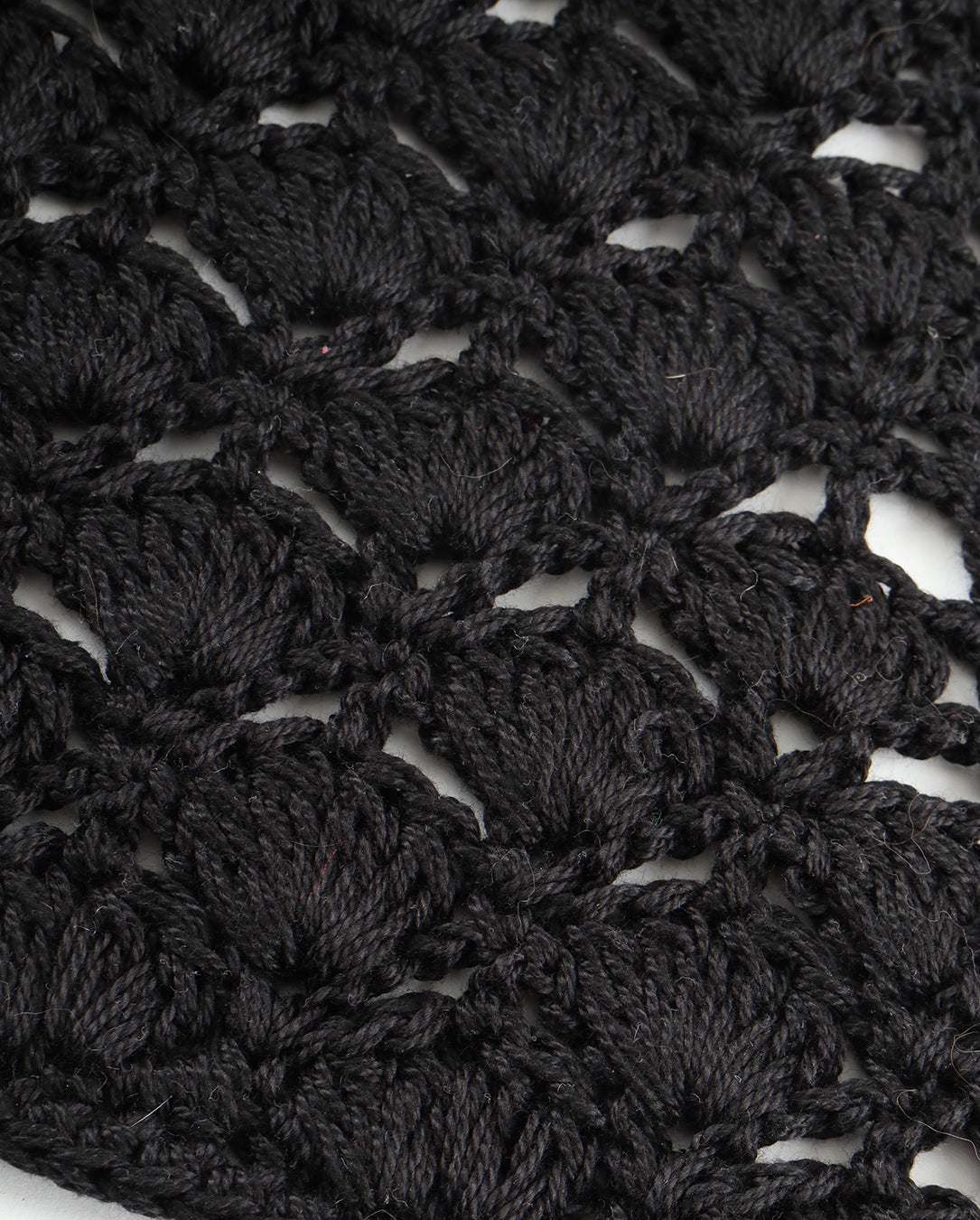 24226 Crocheted Bonnet black