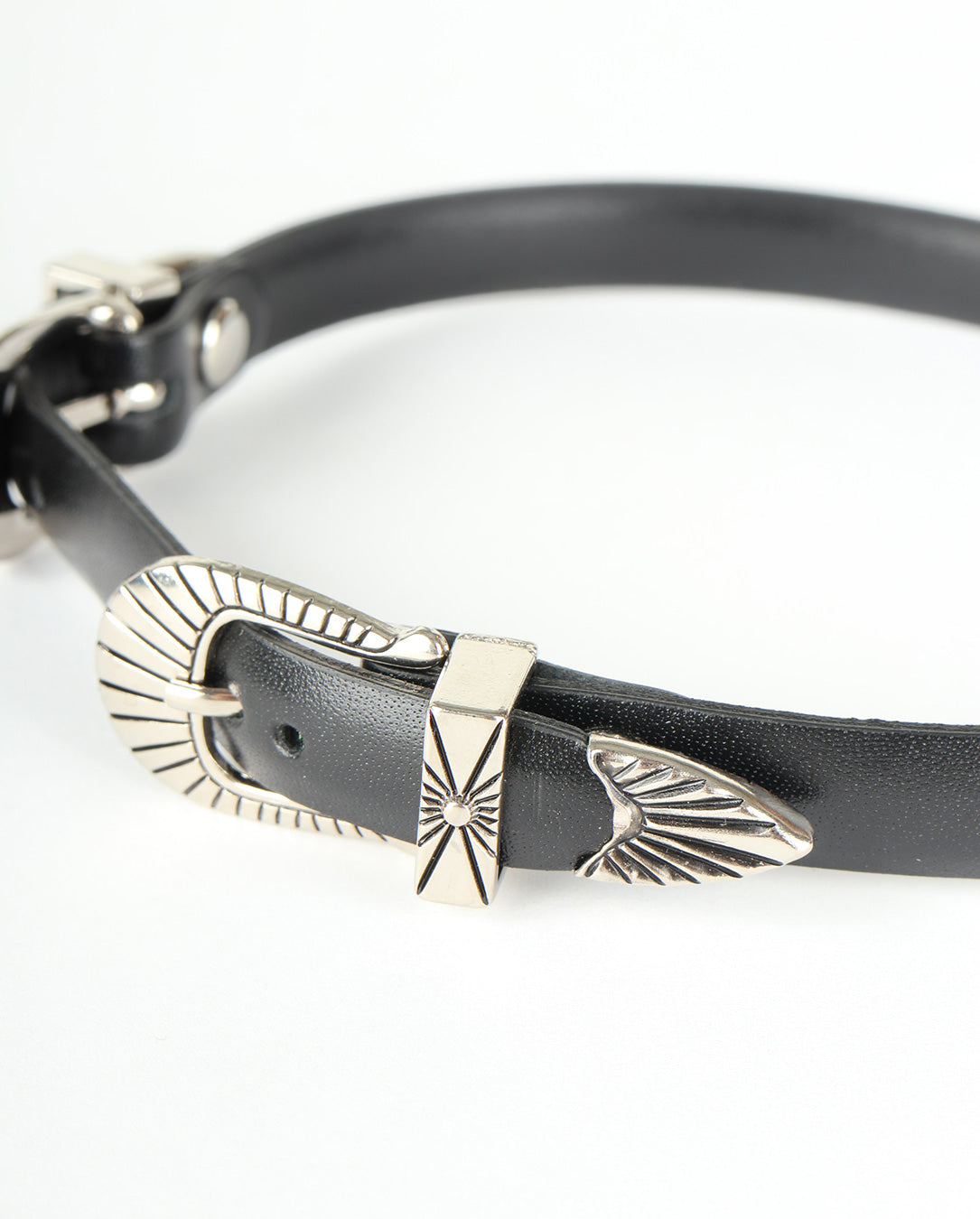 Double Buckle Leather Bangle black
