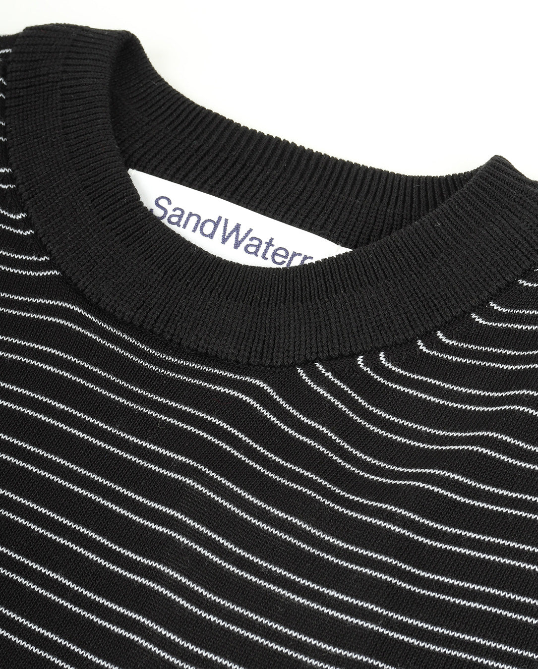 Researched Sweater SS black