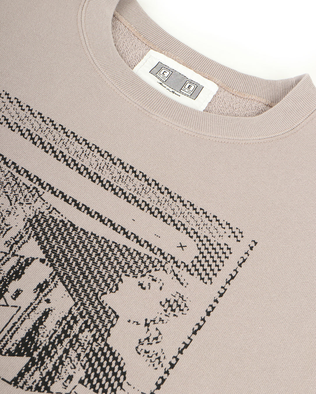 MD Ostension Crew Neck