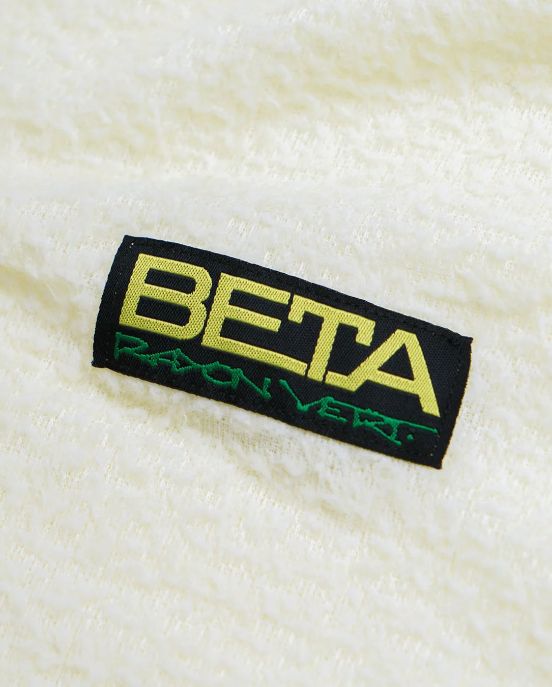 Merino Poison Fleece bulletproof yellow