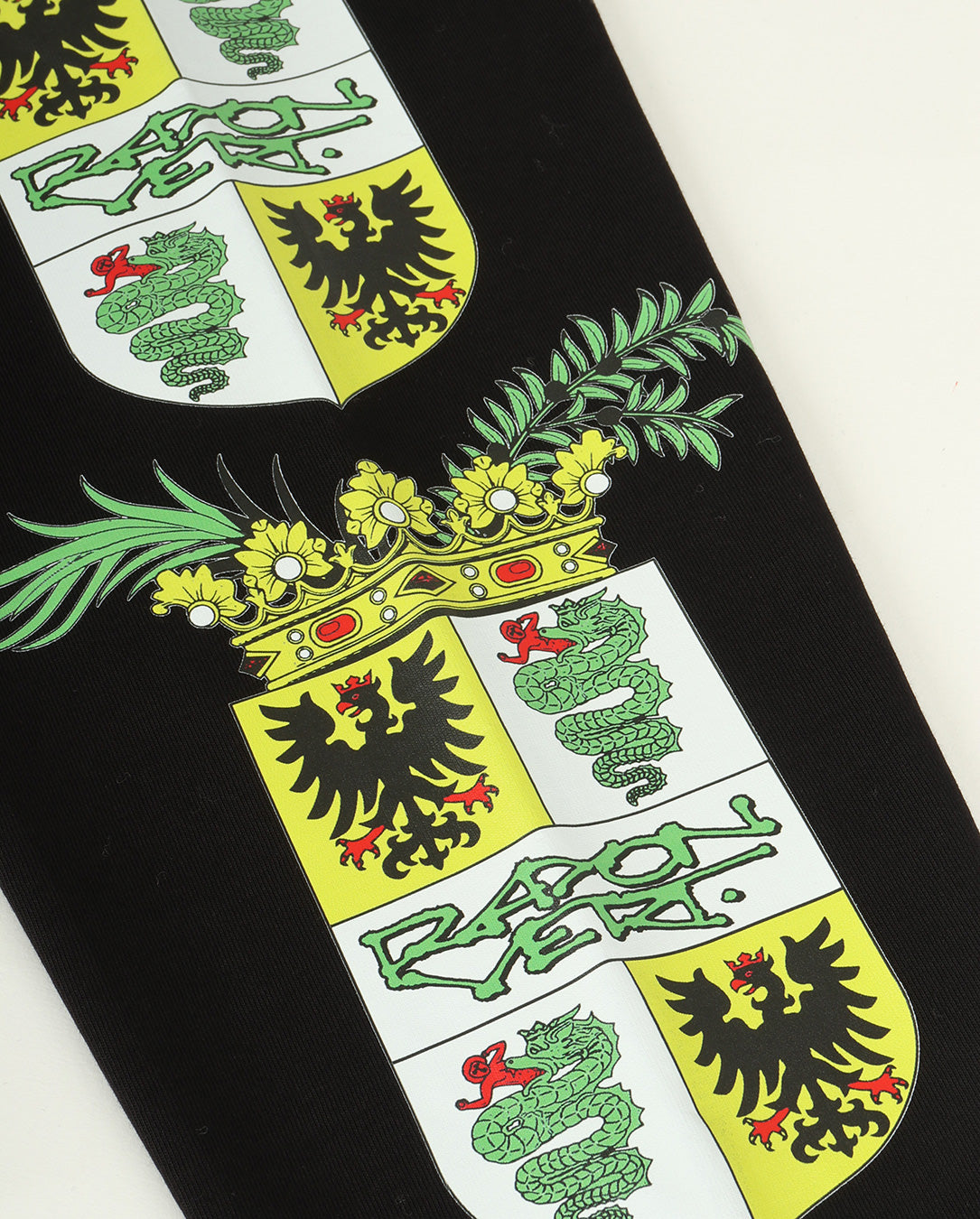 Coat Of Arms LS Shirt golgotha black