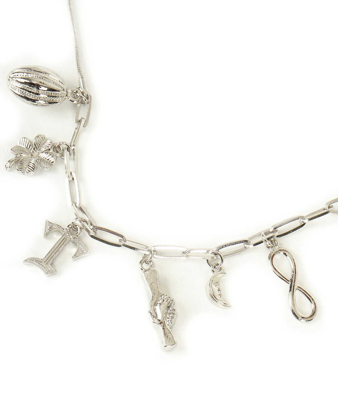 Metal Motif Loop Tie silver