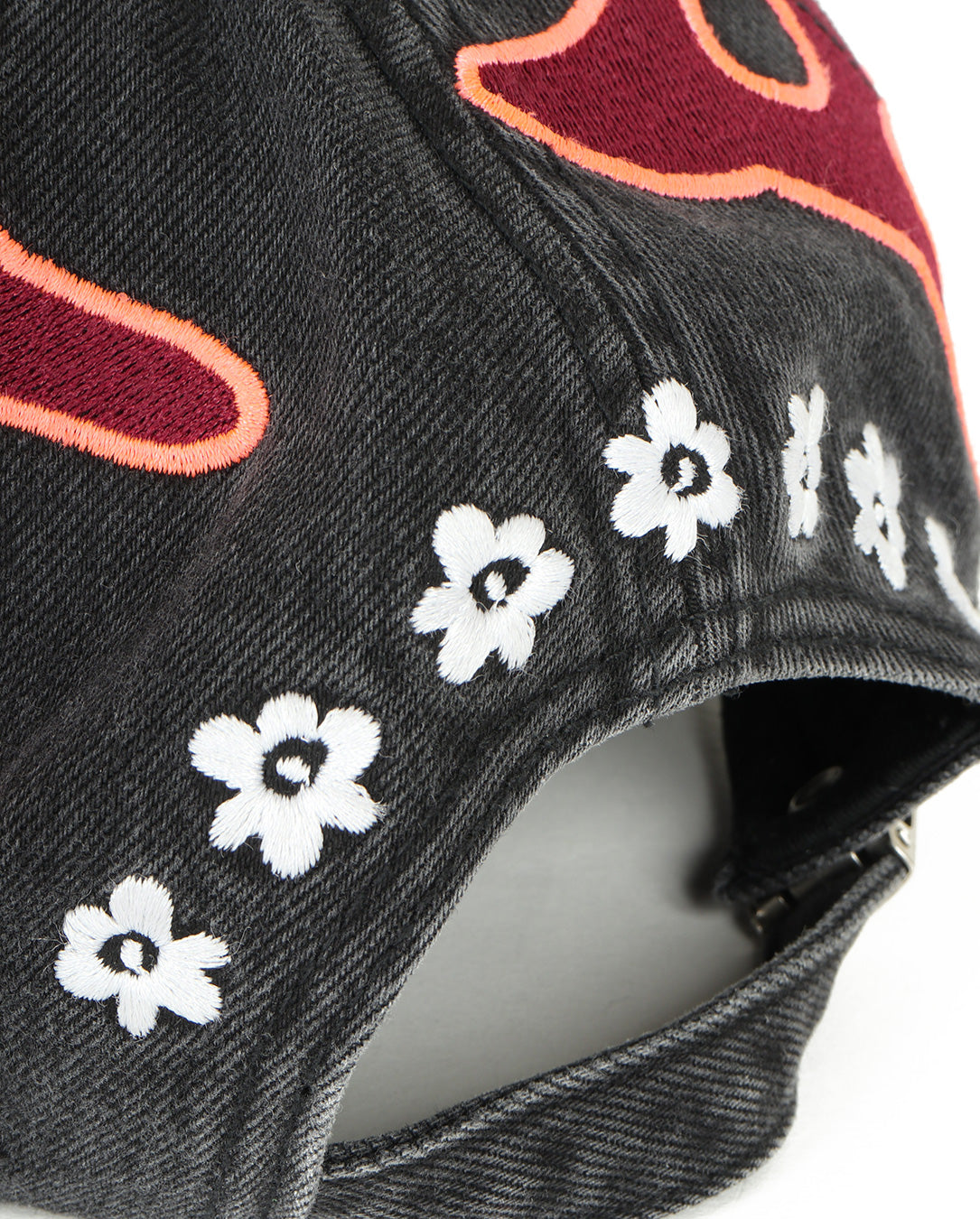 Seven Eight Baseball Cap black wash/deep red