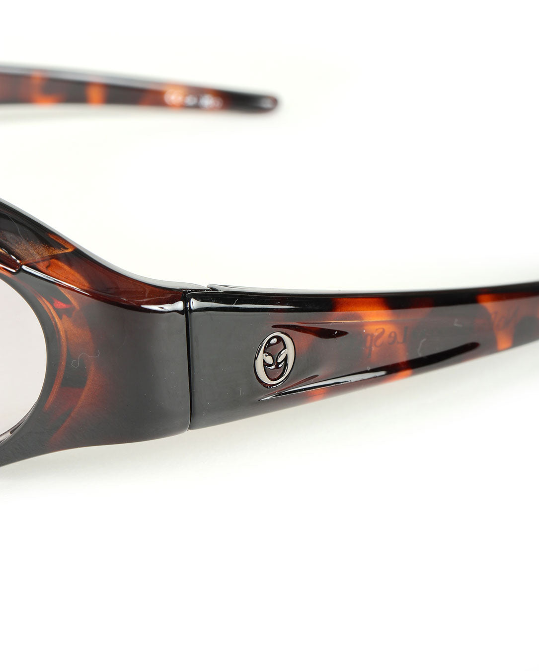 No Problemo x Le Specs Cyborg Sunglasses tortoiseshell-light-smoke-grad