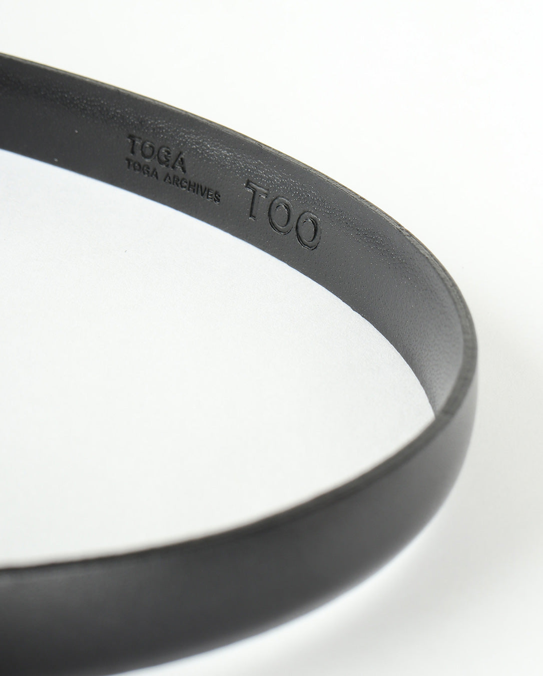 Double Buckle Leather Bangle black