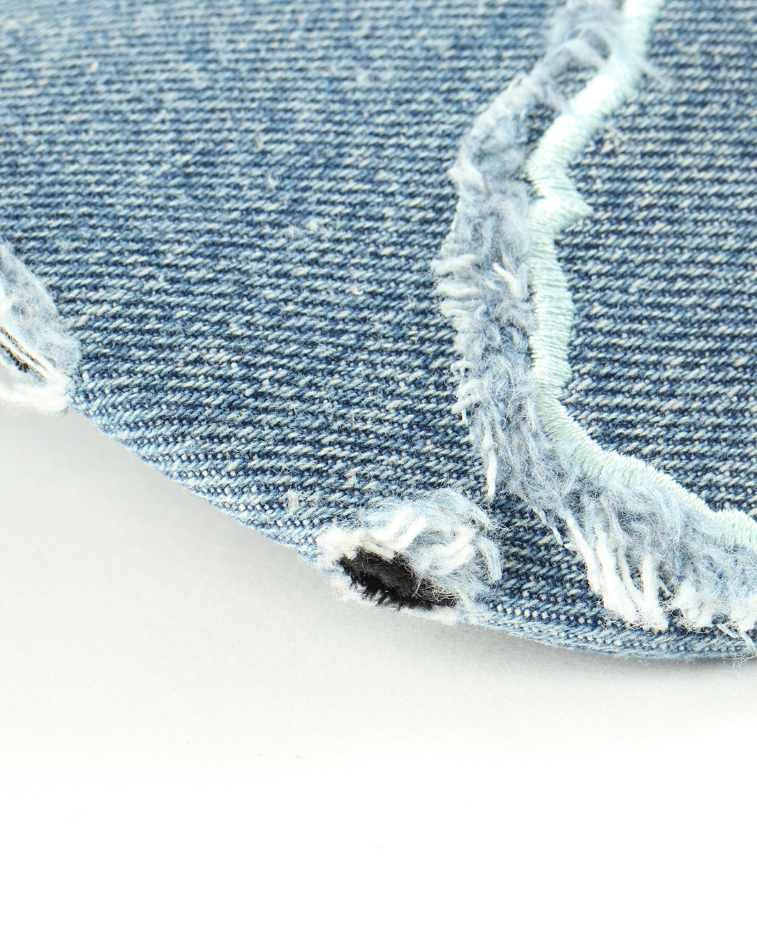 Powder Alien Butterfly Kiss Baseball Cap