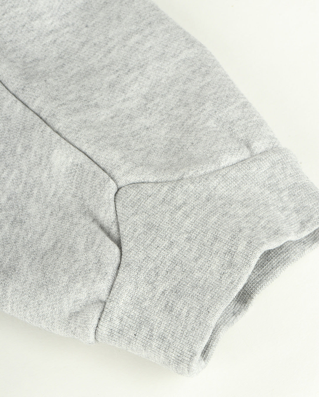 Researched HZ Pullover