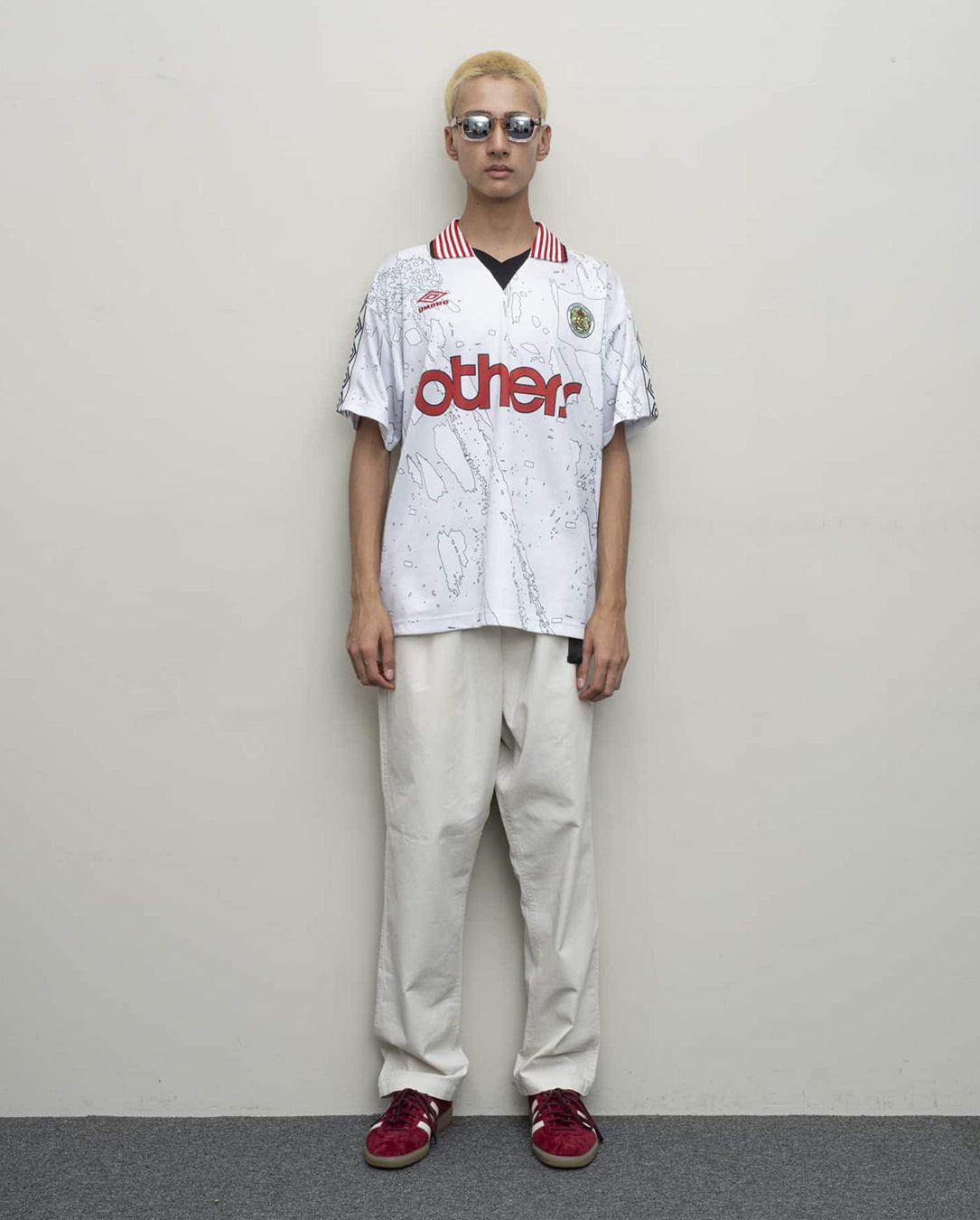 Bal/Umbro Soccer Jersey white