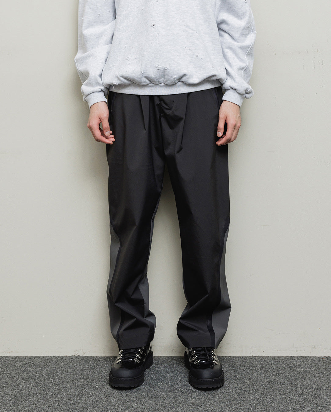 Water Proof Polyester Side Zip Guide Pant