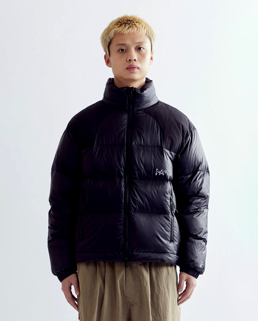 Stream Down Puffer Jacket black