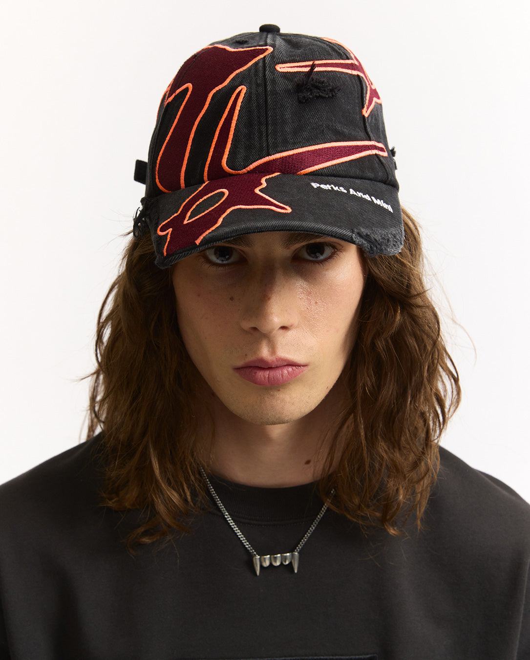 Seven Eight Baseball Cap black wash/deep red
