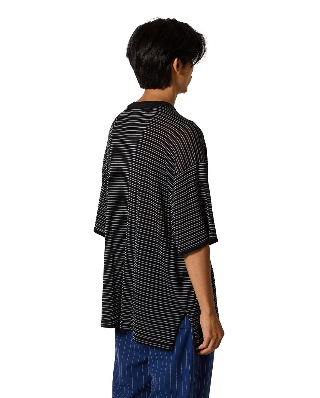 Researched Sweater SS black