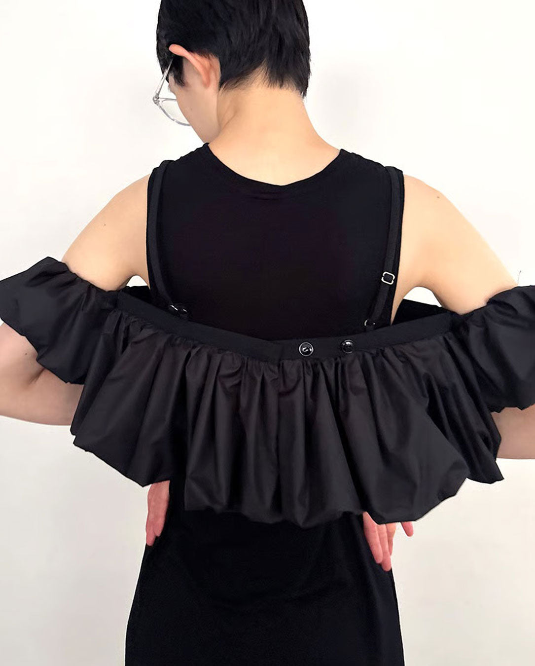 Frill Buster Skirt black