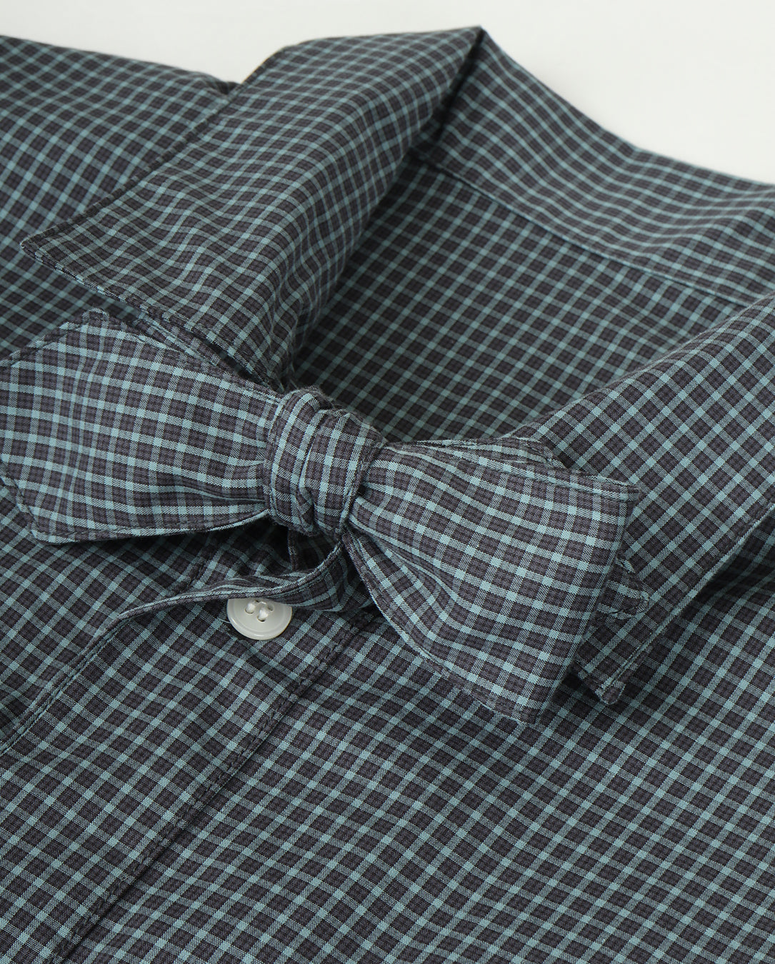 Pajalopha Bowtie Plaid graph