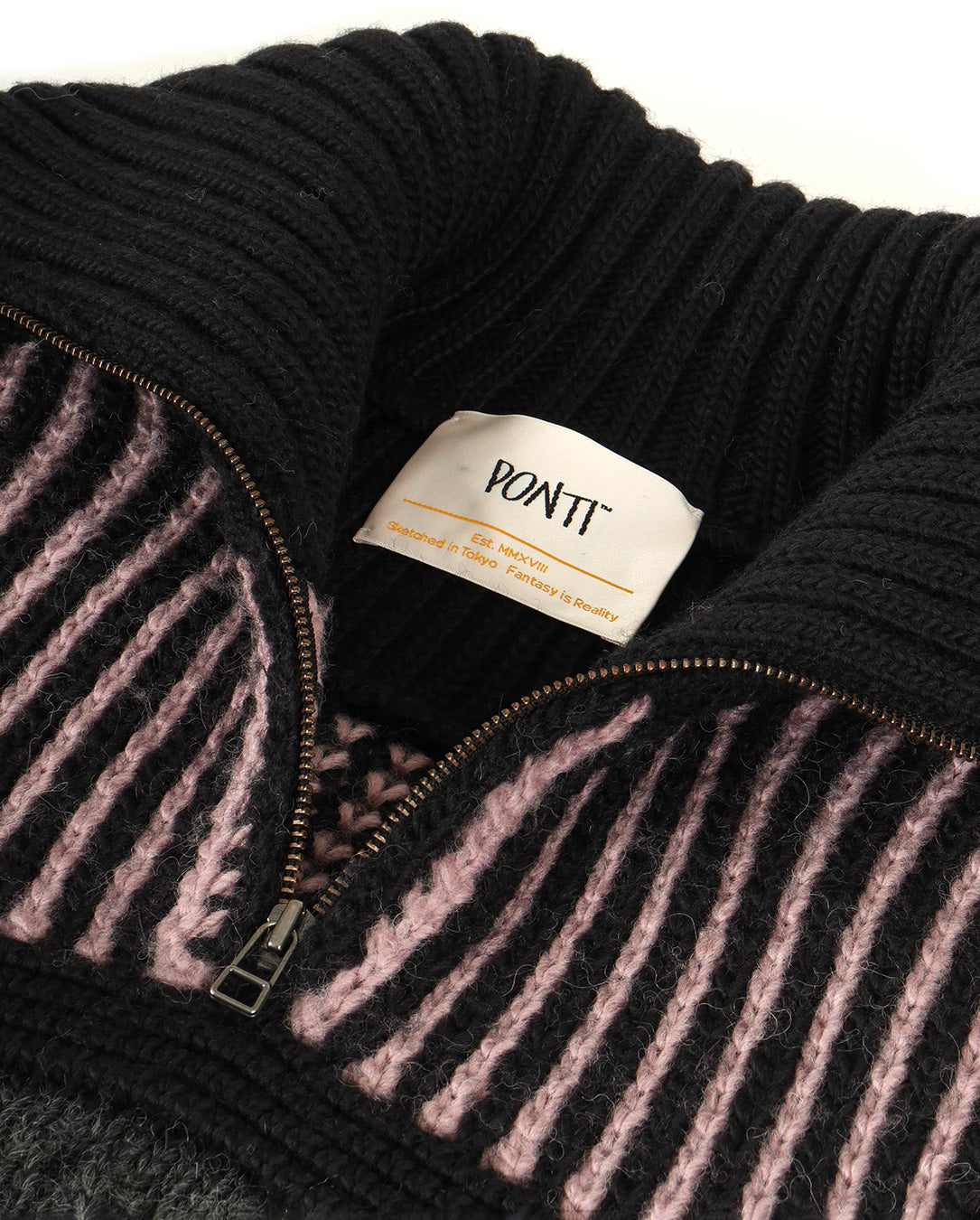 Mix Pattern Pullover Knit monotone