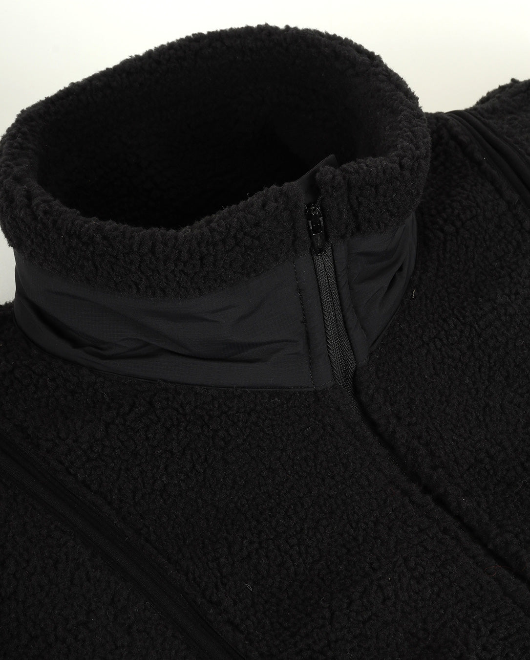 Noren Boa Fleece Jacket black