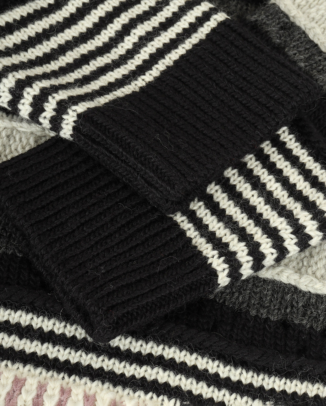 Mix Pattern Pullover Knit monotone