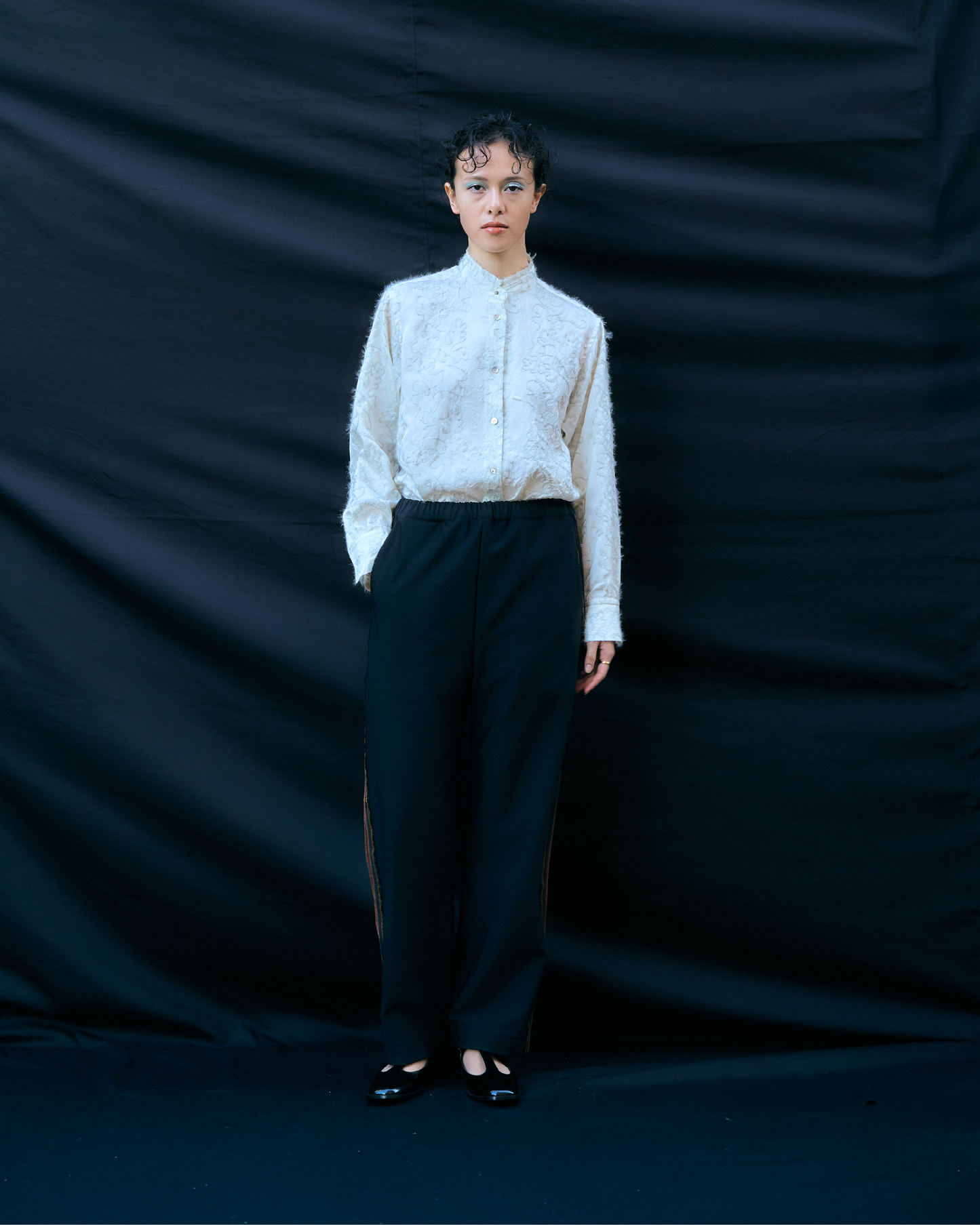 Side Line Stitch Pants black