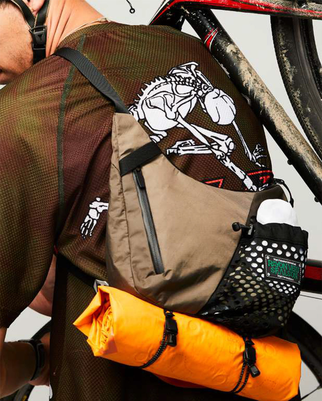 X Body Bag forest brown