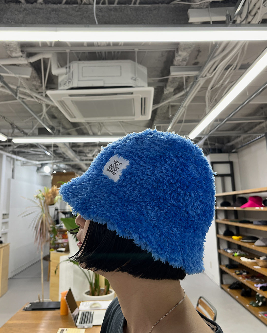 t'1961 Handmade Furry Hat blue