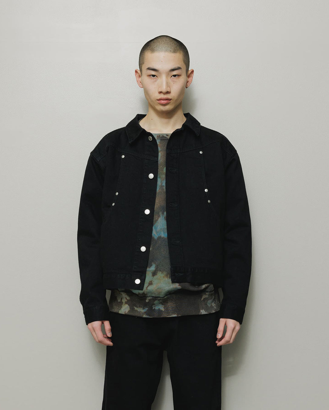 Crab Pocket Denim Jacket black