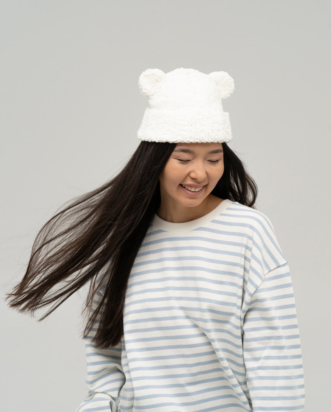 2466 Chenille Hand Made Beanie With Ears white