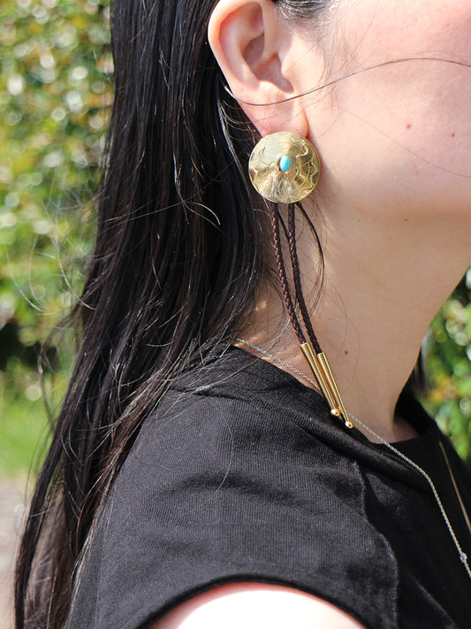 Bolo Earring (gold/ brown)
